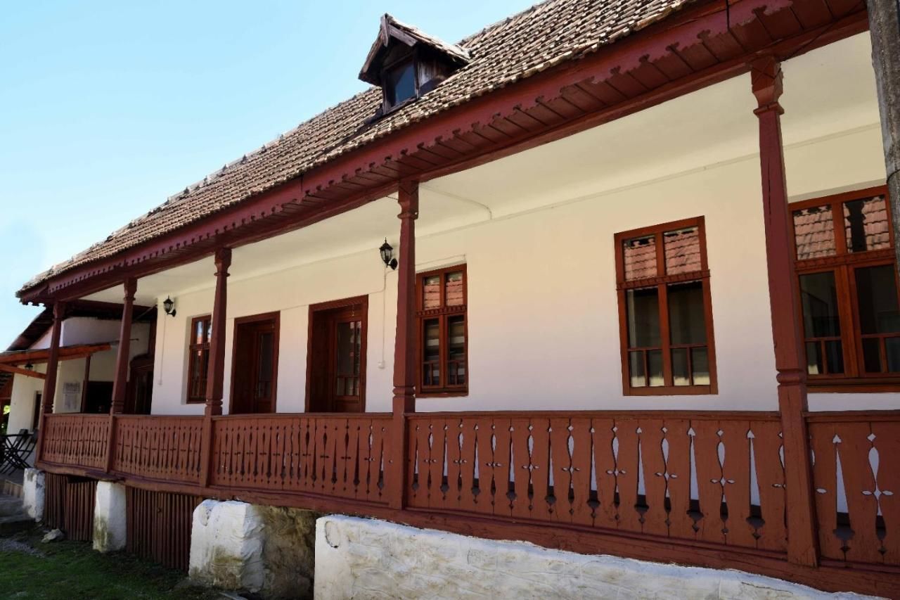 Гостевой дом Casa Optim Кэлимэнешти-14
